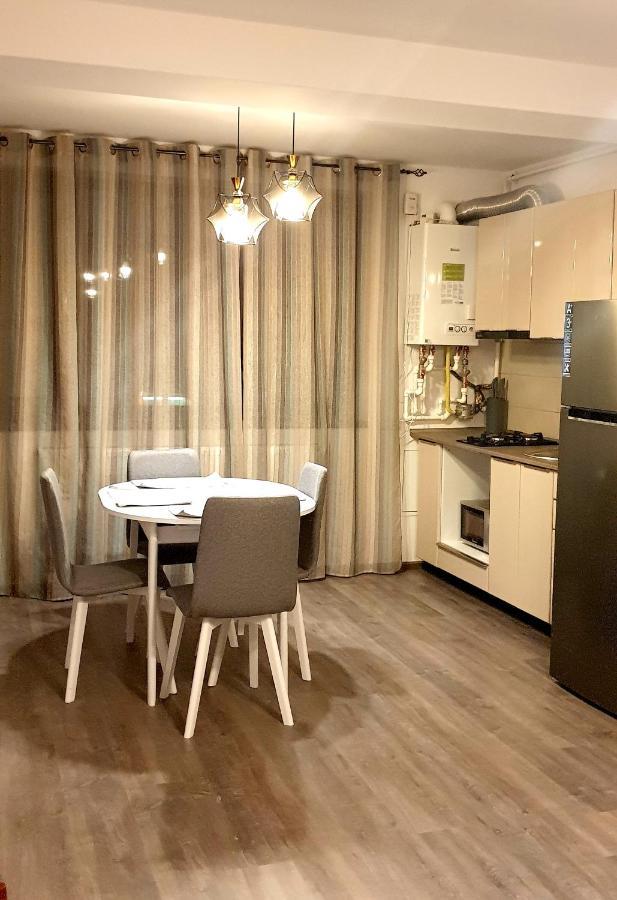 Апартаменти Apartament Max Mamaia Nord Неводарі Екстер'єр фото
